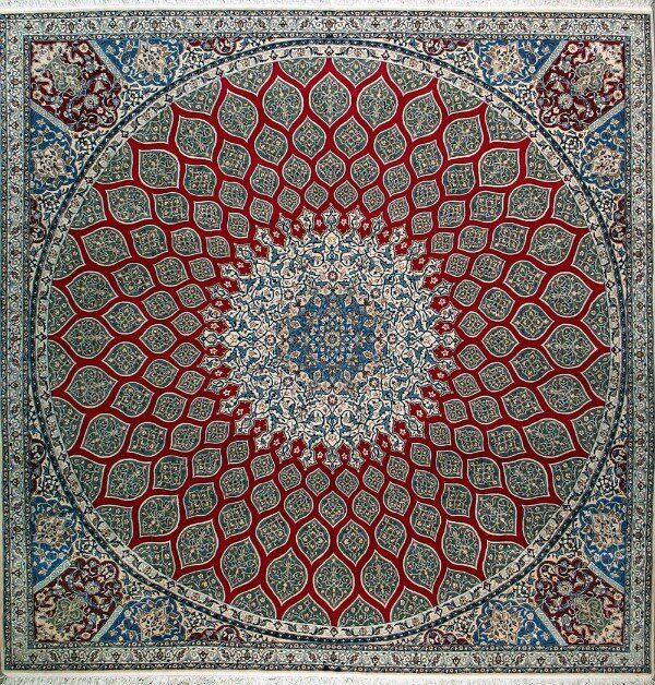 Beautiful Irani Carpets for Your Beautiful House