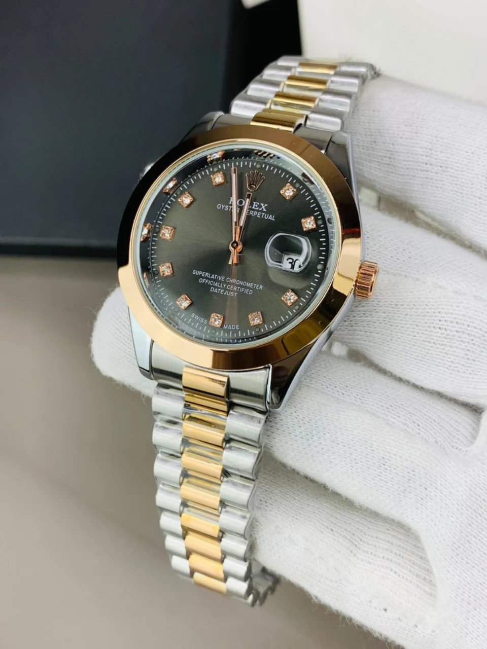 Demanding Stone Model | Black